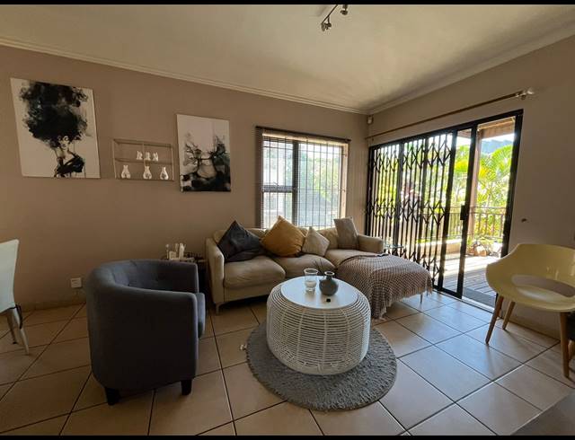 2 BEDROOM APARTMENT RENTED IN GLENWOOD